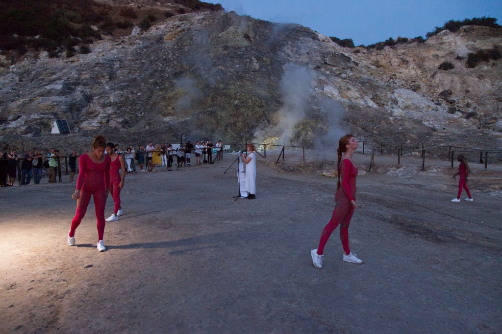 Eddie Peake, To Corpse (Variation 3 with Holly Pester), Volcano Extravaganza 2017 — I Polpi, Photo by Giovanna Silva, Courtesy of the artist, Fiorucci Art Trust and The Vinyl Factory_bb